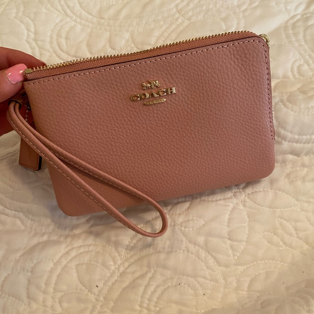 Coach Outlet Wristlet